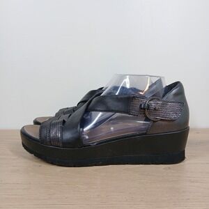 Earth Hibiscus Sandals Women 10 Wide Black Leather Wedge Comfort Boho Summer